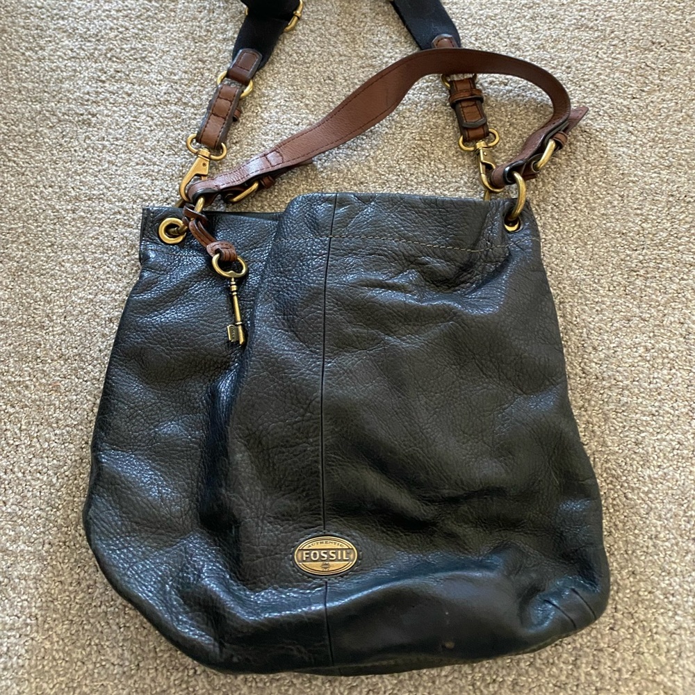 Black and Brown roomy leather bag.